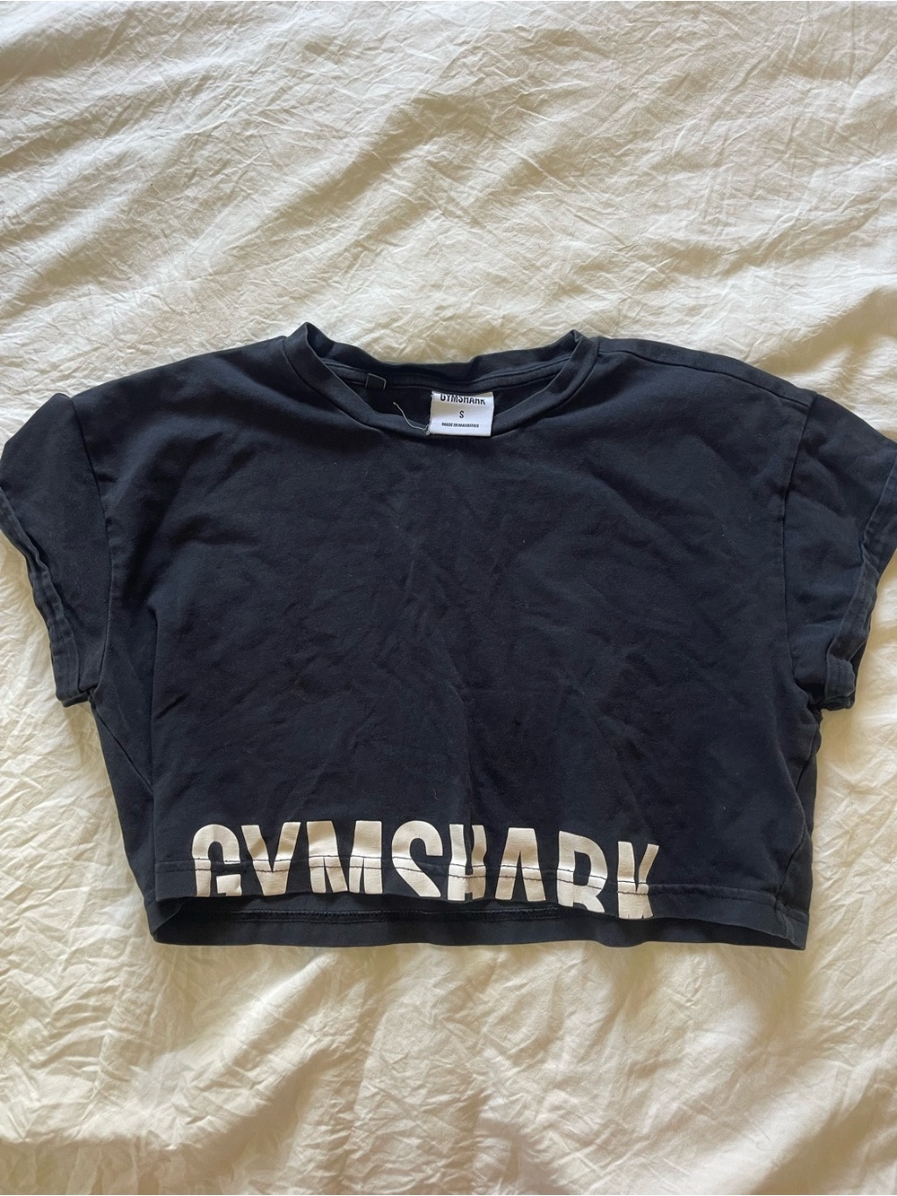Gymshark Black Cropped Logo Tee